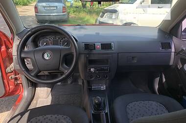 Хэтчбек Skoda Fabia 2006 в Полтаве