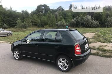 Хетчбек Skoda Fabia 2000 в Дніпрі