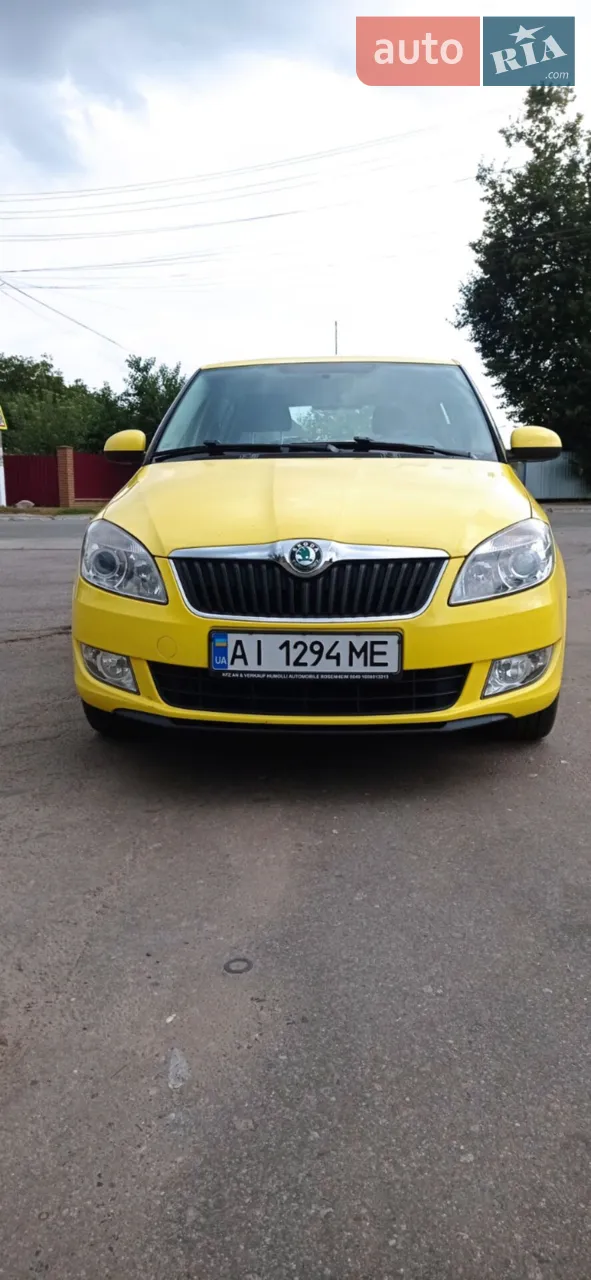 2011 Skoda Fabia - мініатюра 18
