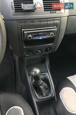 Универсал Skoda Fabia 2006 в Ужгороде