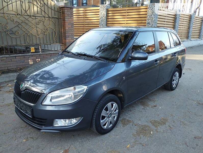 Универсал Skoda Fabia 2011 в Кривом Роге