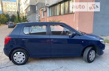 Хэтчбек Skoda Fabia 2012 в Кропивницком