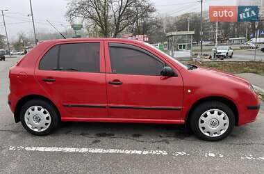 Хэтчбек Skoda Fabia 2007 в 