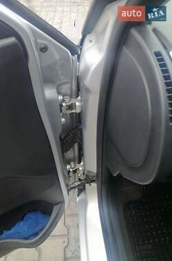 Хетчбек Skoda Fabia 2008 в Дніпрі