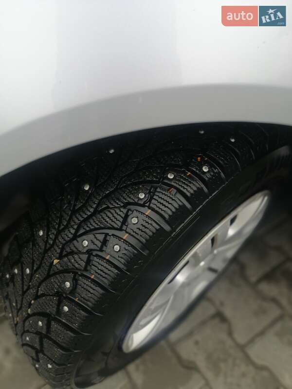 Хетчбек Skoda Fabia 2008 в Дніпрі