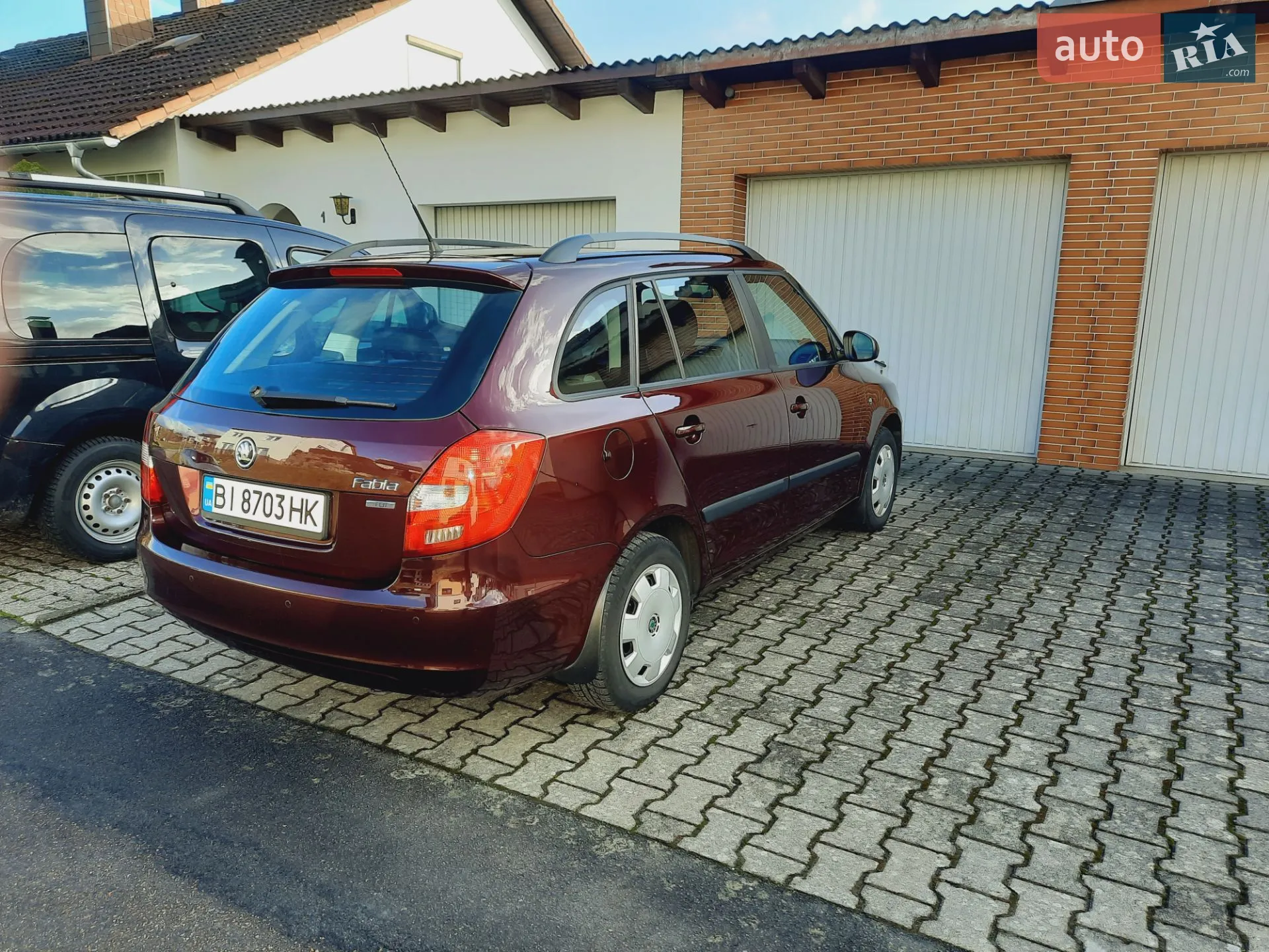 2011 Skoda Fabia - мініатюра 3