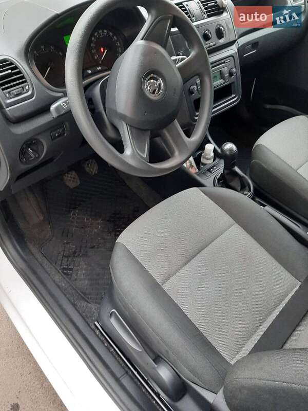 Хэтчбек Skoda Fabia 2013 в Ивано-Франковске фото 4 Хэтчбек Skoda Fabia 2013 в Ивано-Франковске