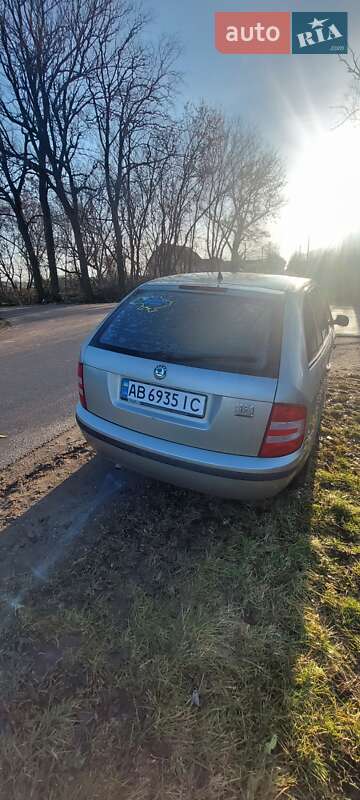Хэтчбек Skoda Fabia 2005 в Киеве