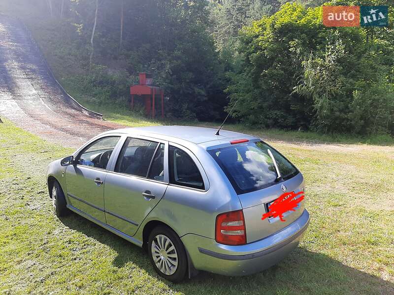 Універсал Skoda Fabia 2002 в Кременці