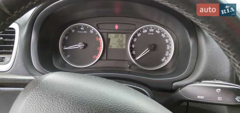 Хэтчбек Skoda Fabia 2008 в Калуше