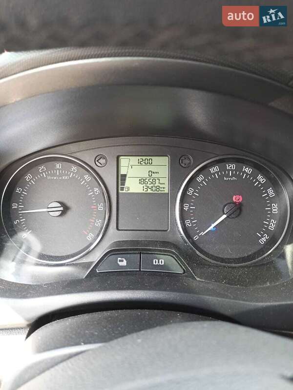 Універсал Skoda Fabia 2012 в Покровську