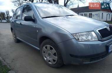 Хэтчбек Skoda Fabia 2004 в Летичеве