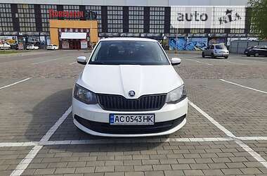 Хетчбек Skoda Fabia 2016 в Луцьку