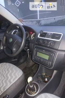 Универсал Skoda Fabia 2008 в Олевске