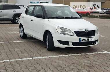 Хэтчбек Skoda Fabia 2011 в Овруче