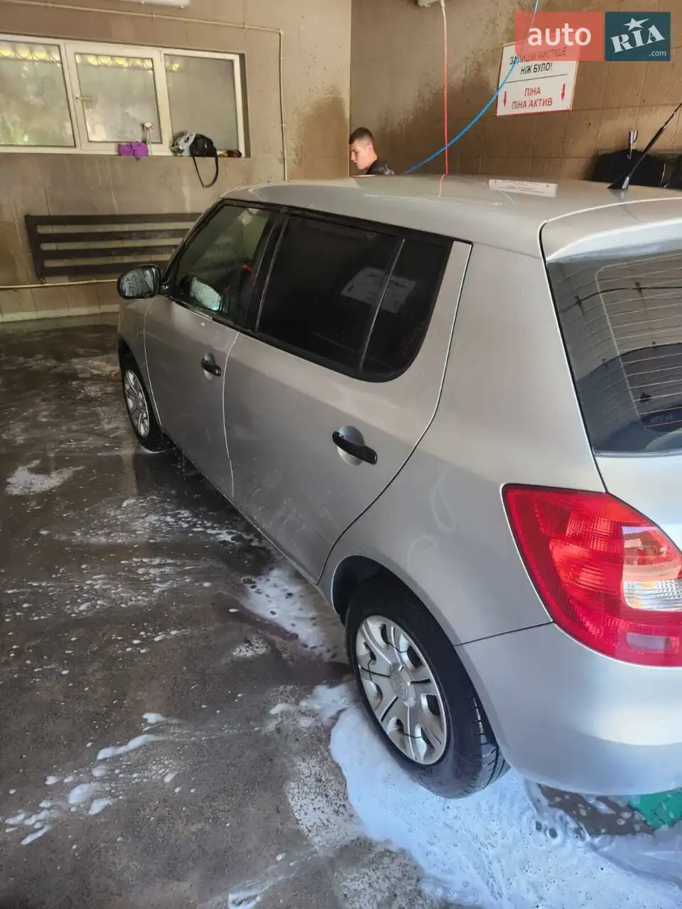 2011 Skoda Fabia - мініатюра 18