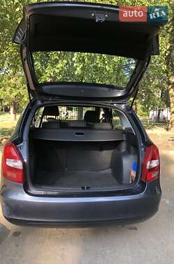 Хетчбек Skoda Fabia 2011 в Кривому Розі