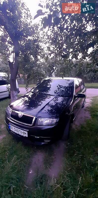 Хэтчбек Skoda Fabia 2001 в Шишаки