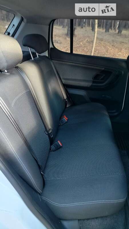 Хэтчбек Skoda Fabia 2014 в Николаеве фото 7 Хэтчбек Skoda Fabia 2014 в Николаеве