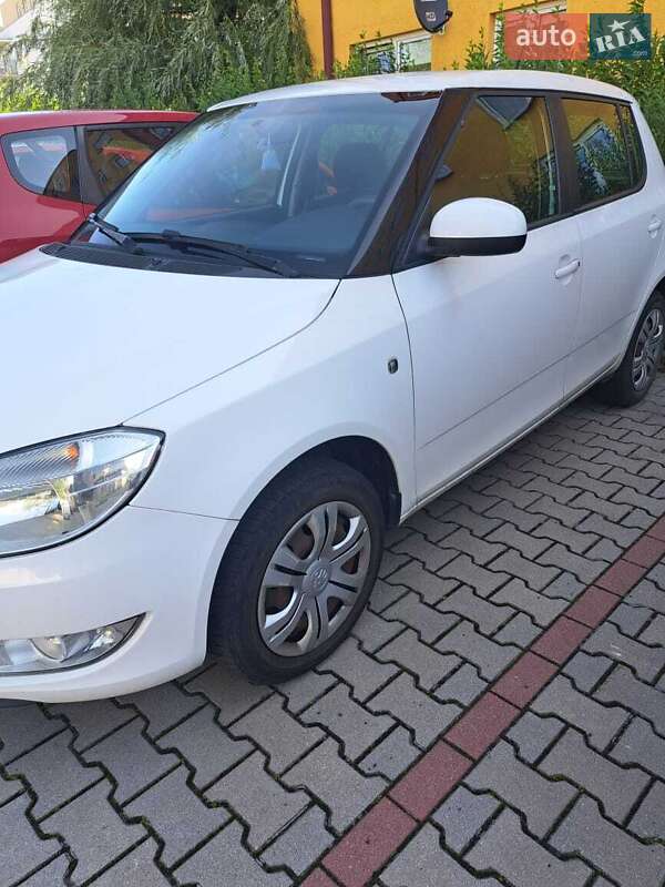 Хетчбек Skoda Fabia 2014 в Львові