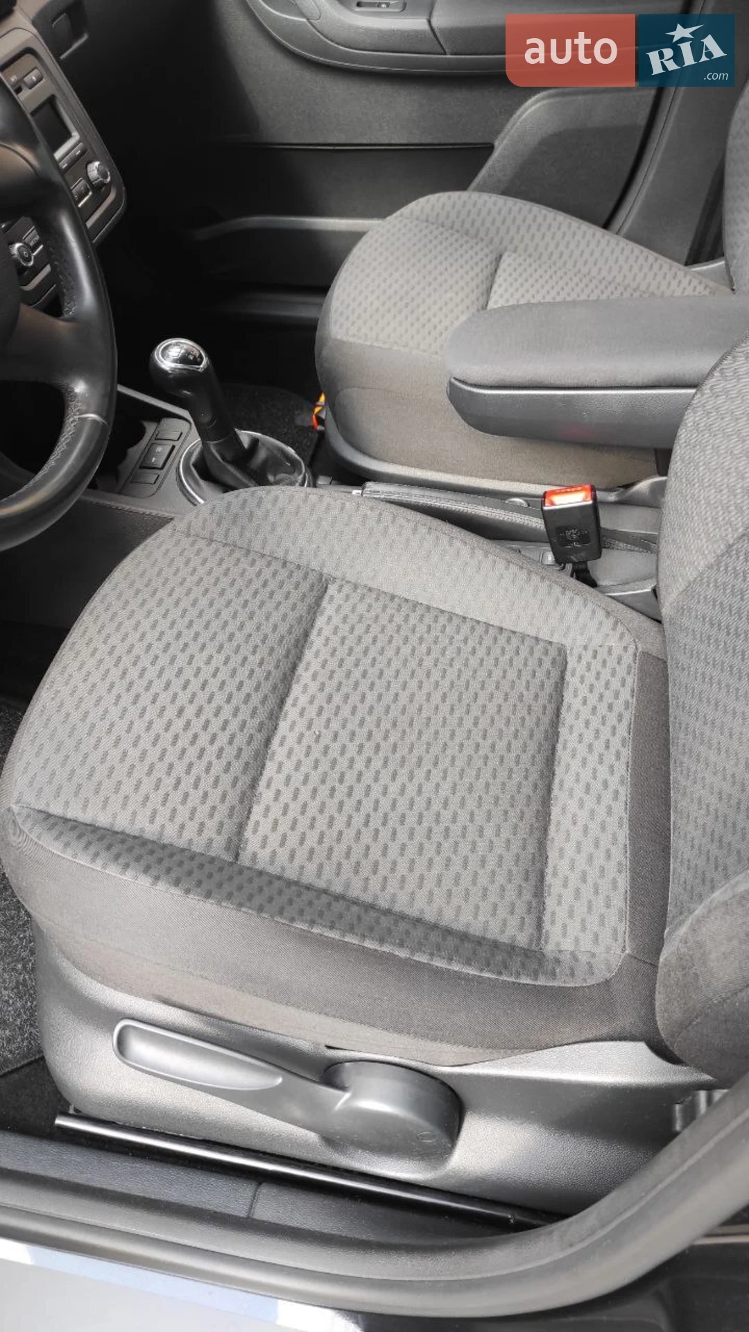 2011 Skoda Fabia - мініатюра 4