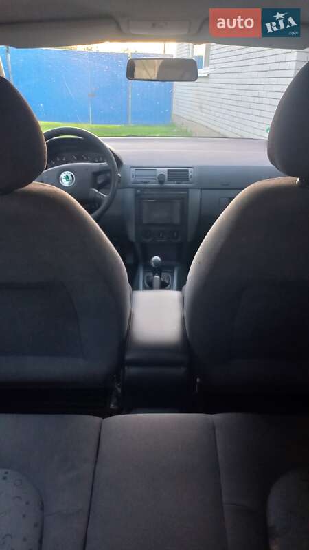 Универсал Skoda Fabia 2002 в Згуровке
