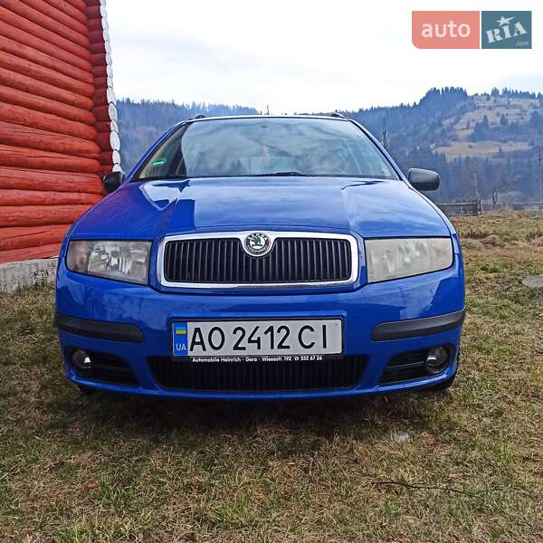 Універсал Skoda Fabia 2005 в Ужгороді