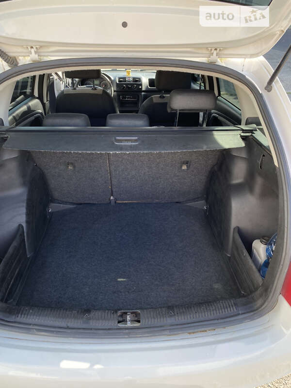 Универсал Skoda Fabia 2010 в Сваляве