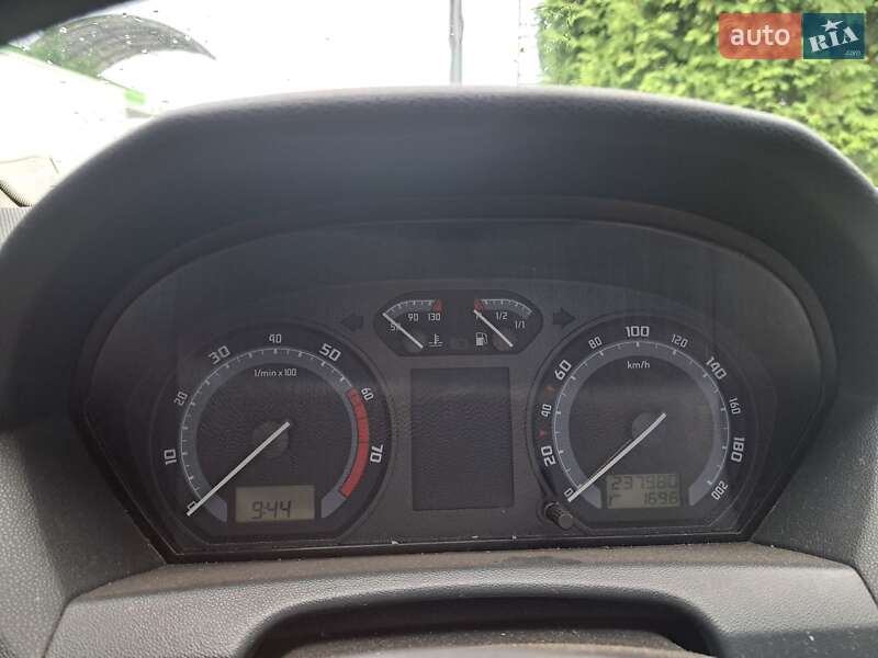 Универсал Skoda Fabia 2006 в Ивано-Франковске фото 5 Универсал Skoda Fabia 2006 в Ивано-Франковске