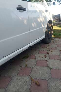 Хэтчбек Skoda Fabia 2000 в 