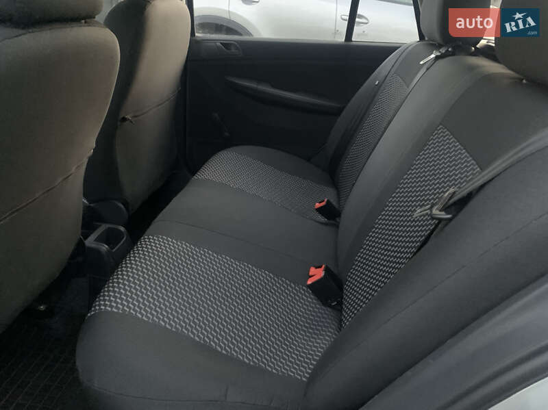 Універсал Skoda Fabia 2006 в Чернігові
