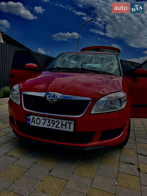 Універсал Skoda Fabia 2013 в Ужгороді