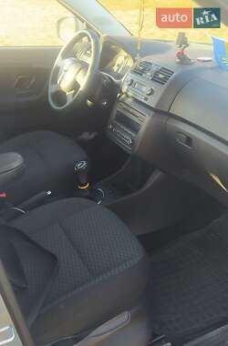 Универсал Skoda Fabia 2010 в 