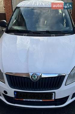 Универсал Skoda Fabia 2011 в Житомире