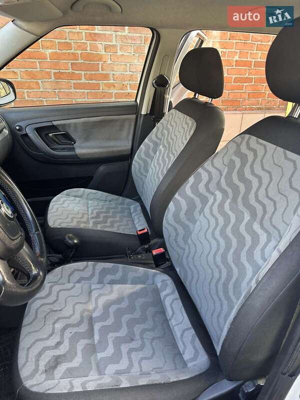 Универсал Skoda Fabia 2011 в Житомире