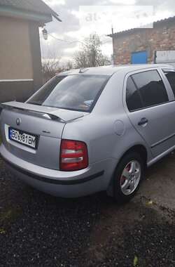 Седан Skoda Fabia 2003 в Староконстантинове