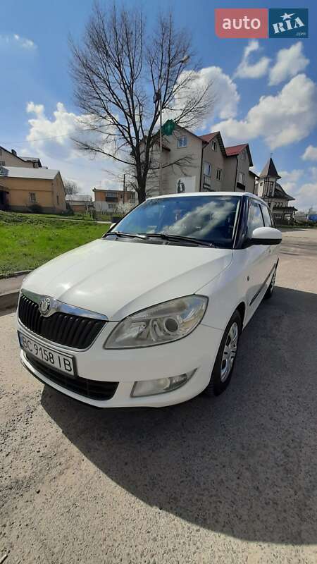 Універсал Skoda Fabia 2010 в Львові