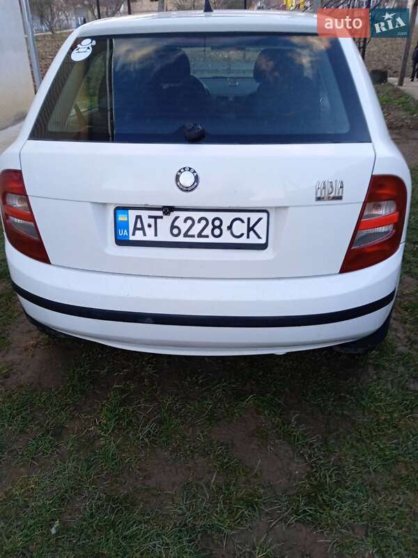 Хетчбек Skoda Fabia 2002 в Івано-Франківську