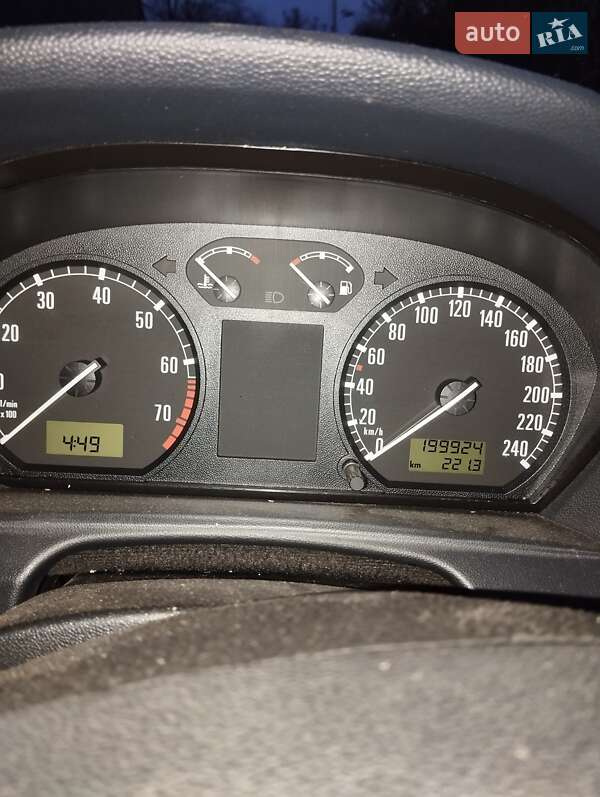 Универсал Skoda Fabia 2002 в Любаре
