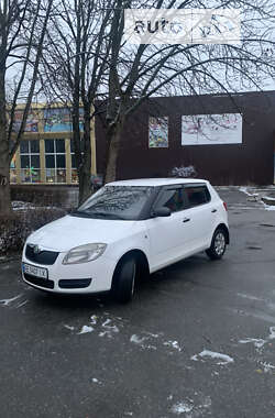 Хетчбек Skoda Fabia 2008 в Дніпрі