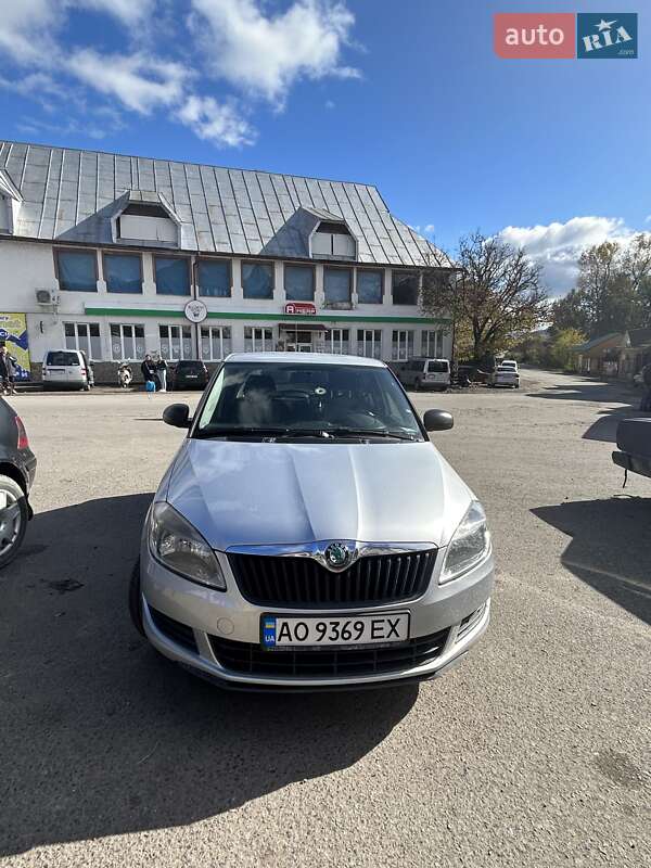 Хетчбек Skoda Fabia 2011 в Тячеві
