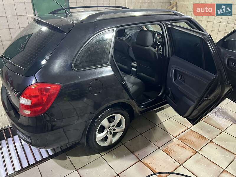 Универсал Skoda Fabia 2009 в Львове