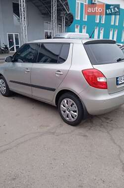 Хэтчбек Skoda Fabia 2007 в 