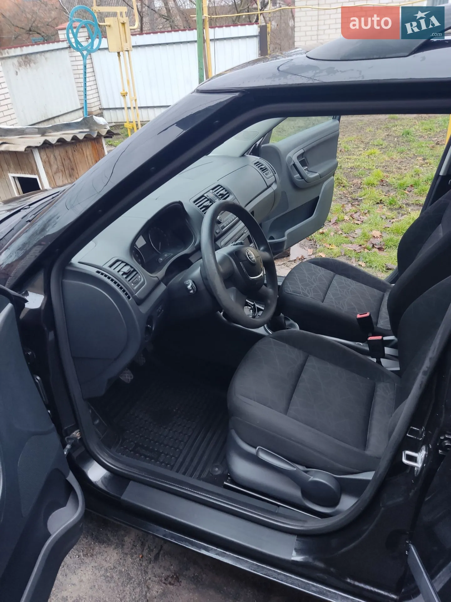 2012 Skoda Fabia - мініатюра 10