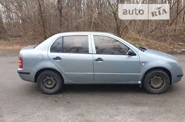 Седан Skoda Fabia 2002 в Полтаві