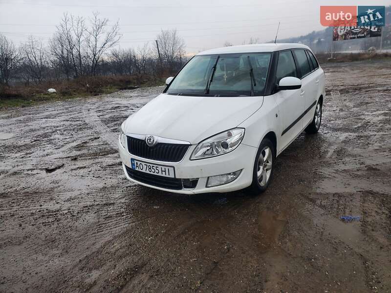 Універсал Skoda Fabia 2010 в Іршаві