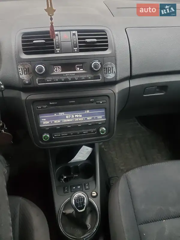 Skoda Fabia 2010 VIN TMBJJ25J7B3103965 фото оголошення 20 з 50