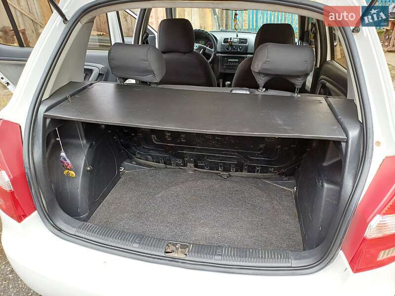 Хэтчбек Skoda Fabia 2011 в Чорткове