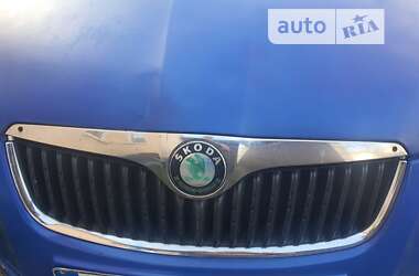 Хетчбек Skoda Fabia 2010 в Хусті