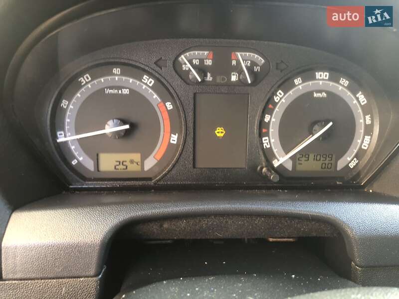 Хетчбек Skoda Fabia 2006 в Білій Церкві